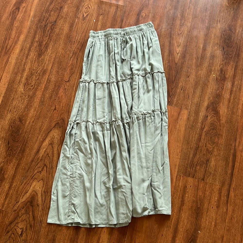 Green skirt